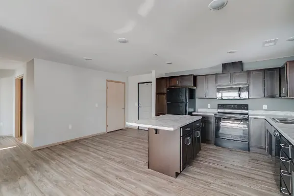 Edison Apartments, Roseville, MN