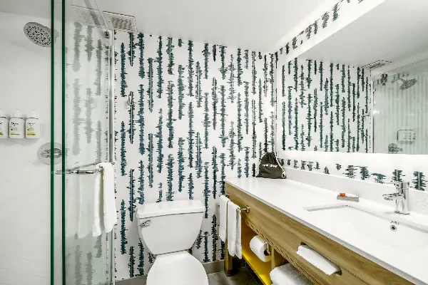 Approved Casegoods - La Quinta Inn & Suites, Lexington Park, Patuxent, California
