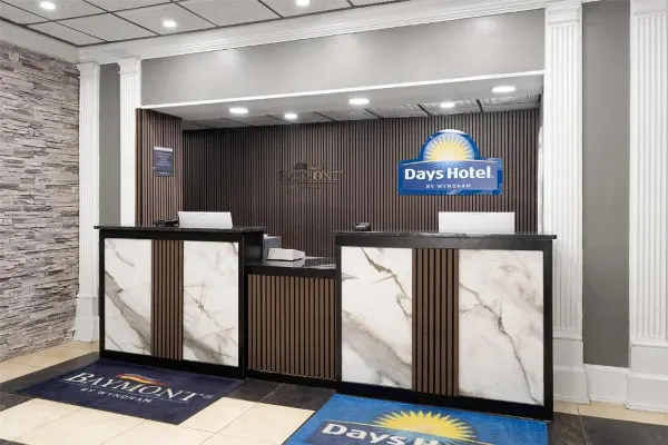 Days Hotel by Wyndham Williamsburg I-64 furniture