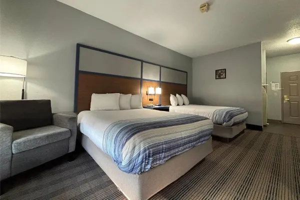 AmericInn by Wyndham Galesburg IL
