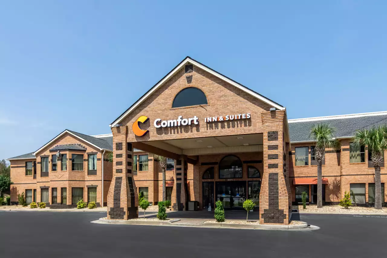 Comfort Inn & Suites Perry National Fairgrounds Area