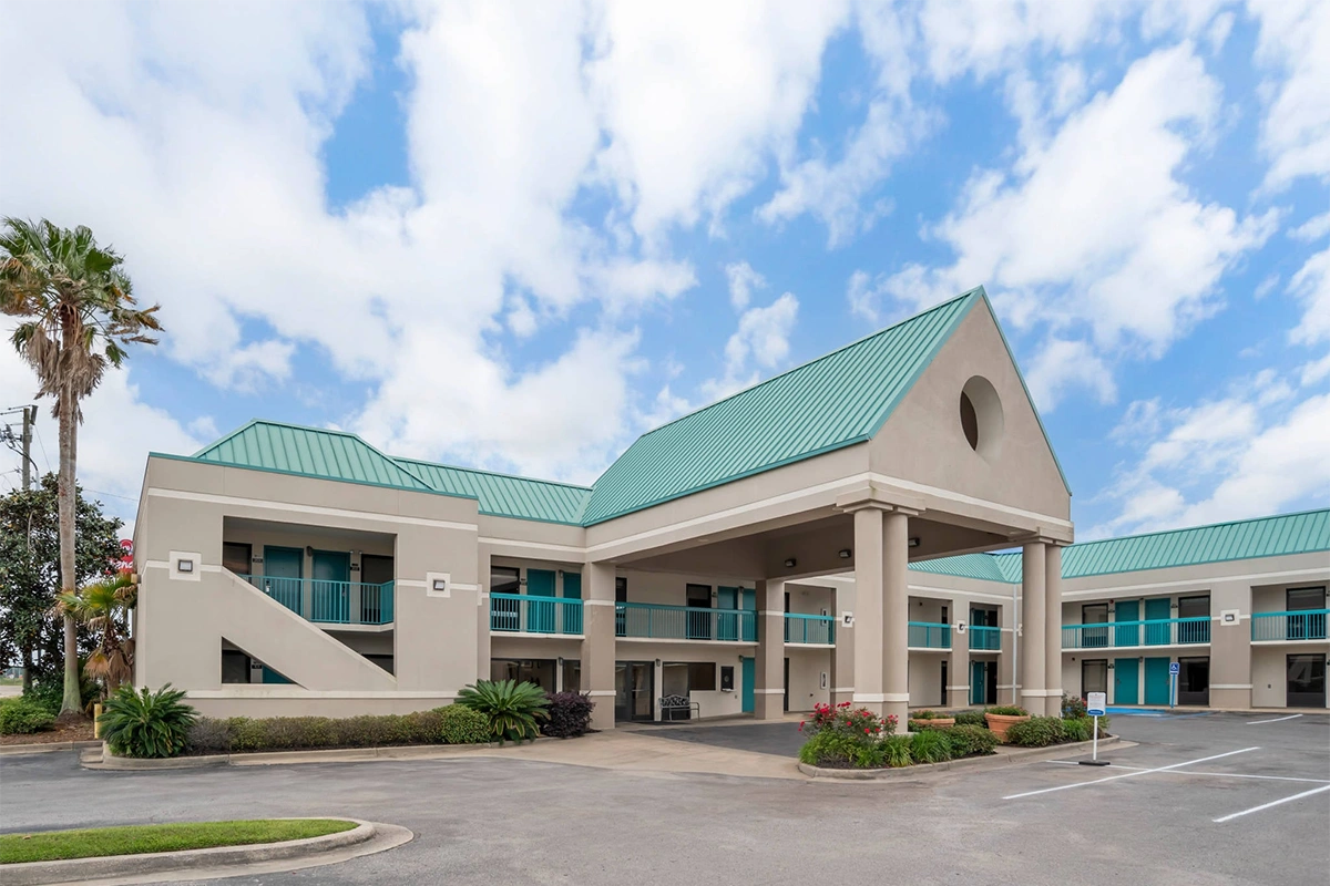Best Western Plus D’Iberville, MS Hotel Furniture
