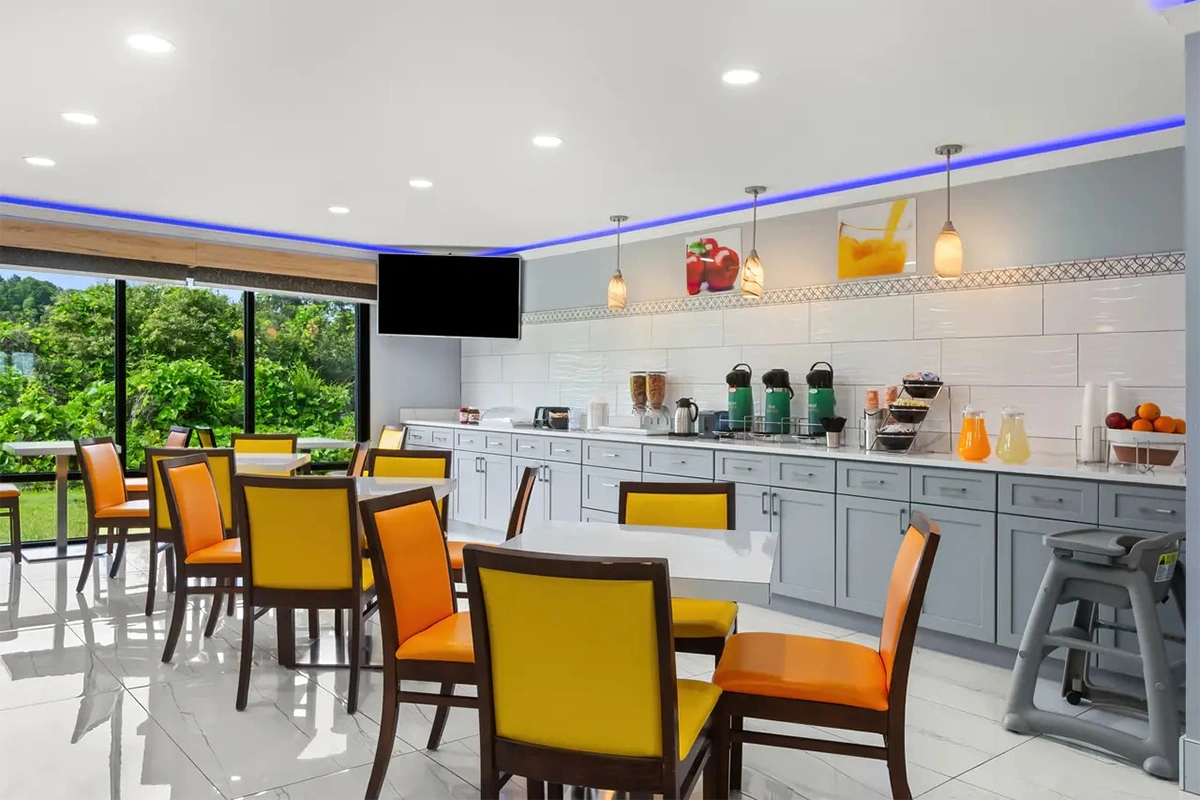 Quality Inn Tallapoosa Furniture