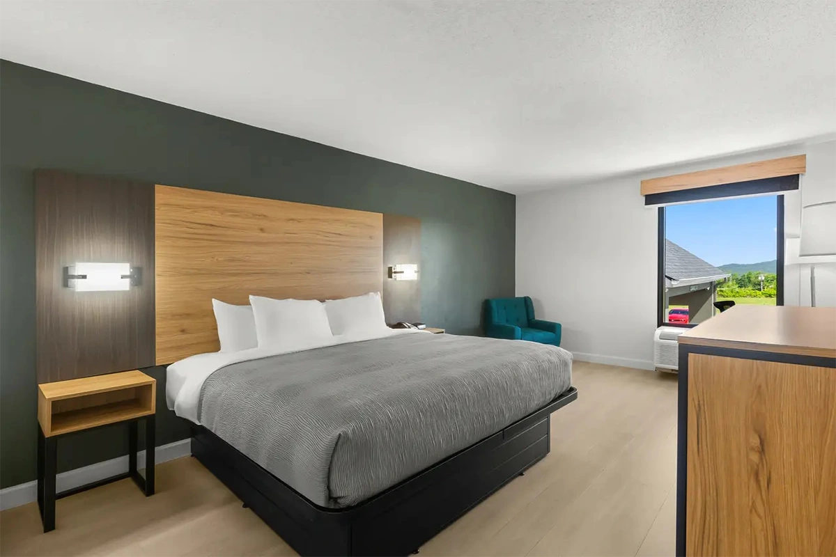 Quality Inn Tallapoosa Furniture