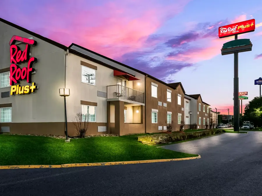 Red Roof Inn Hotel Furniture