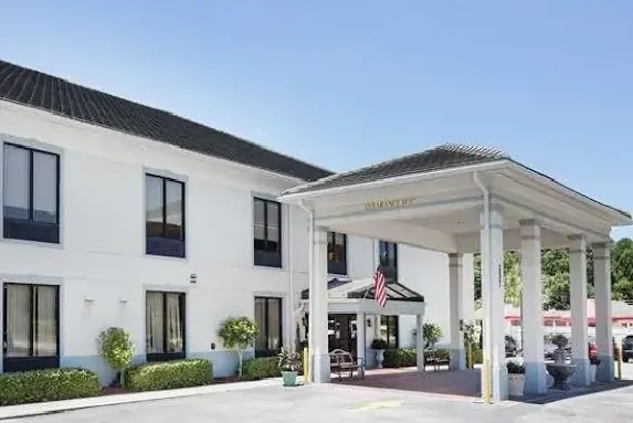 Baymont by Wyndham Savannah/Garden City